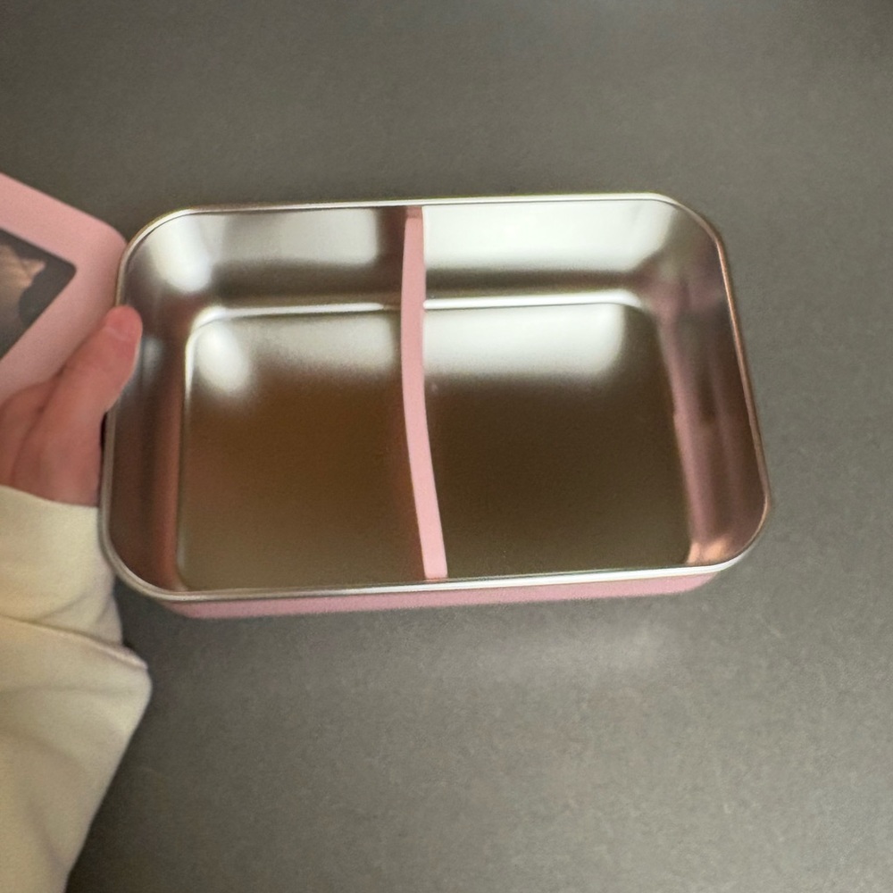 S'well Food Storage Container - Picture 12 of 13